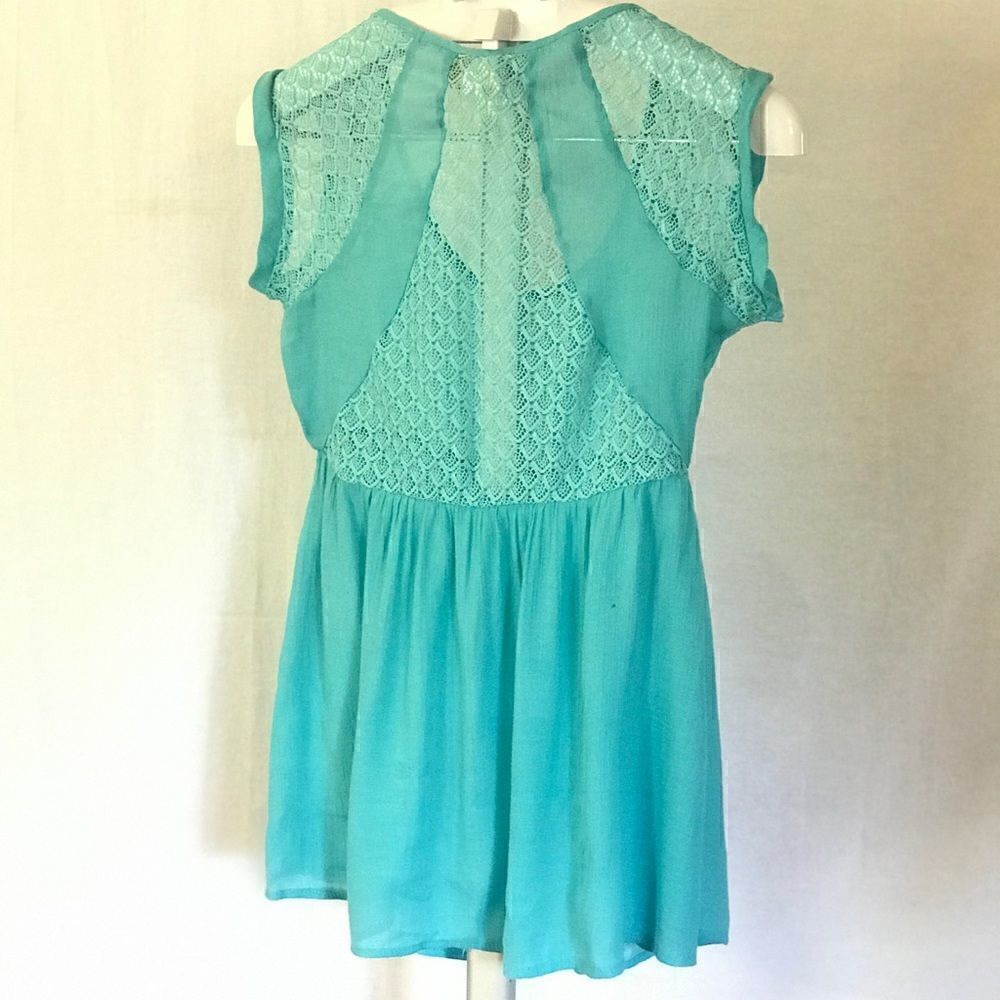 Turquoise Blouse w/ Detail Back Design - Picture 3 of 3